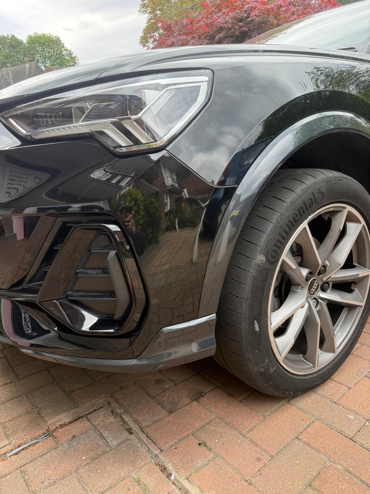 Audi Q3 front wing & bumper scrape — After
